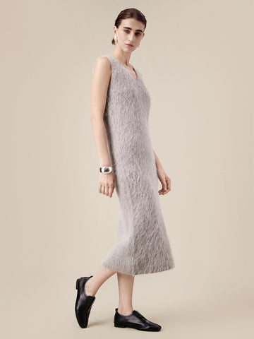 Amoretu Alpaca V-Neck Sleeveless Plush Knit Vest Dress - Amoretu -