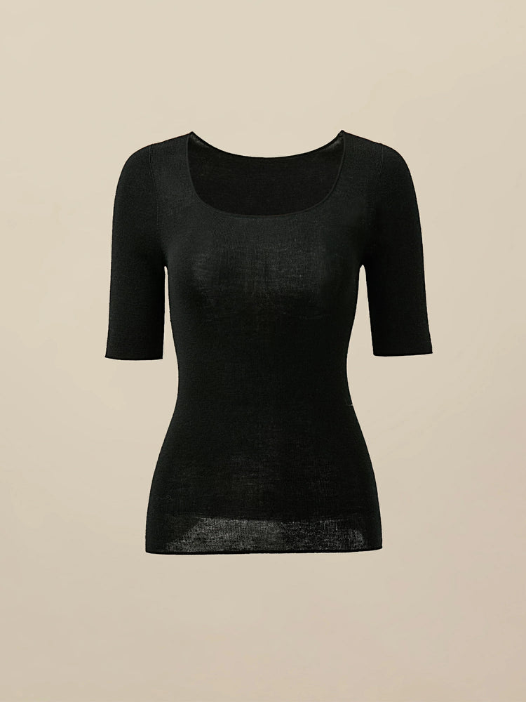 Amoretu 100% Wool Short Sleeve Slim-Fit Knit Tee