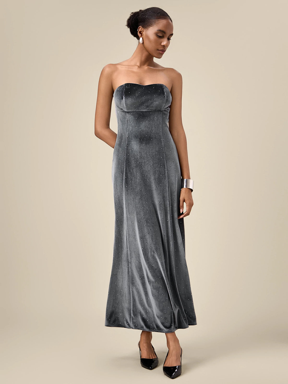 Amoretu Women's Velvet Rhinestone Tube Dress